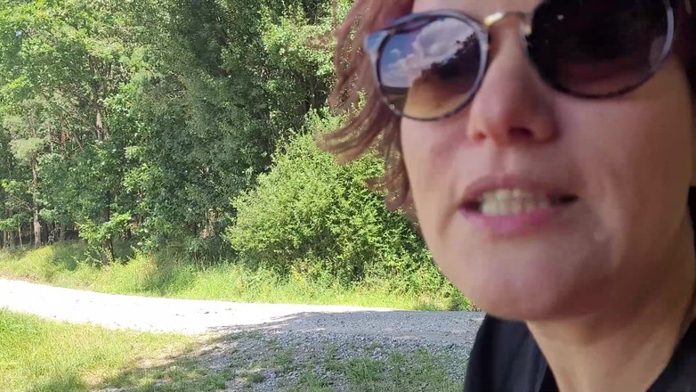 Popp Sylvie: 你是我的口交约会对象吗？