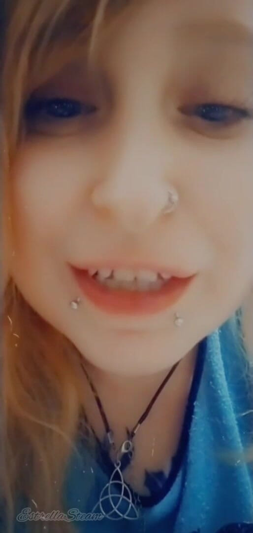 Estrella Steam: I stare at you while I smile at you