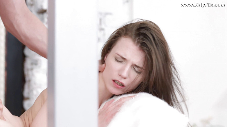 She is Nerdy: Příležitostný sex s nerdy kočička