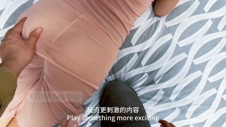 Tia mx: 소녀들은 그들과 함께 게임을하고, 추가 항목은 너무 흥미 진진한?