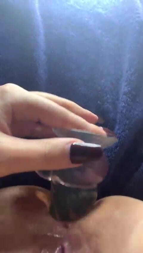 HureJacqueline: Dicker - anal cu vibrator