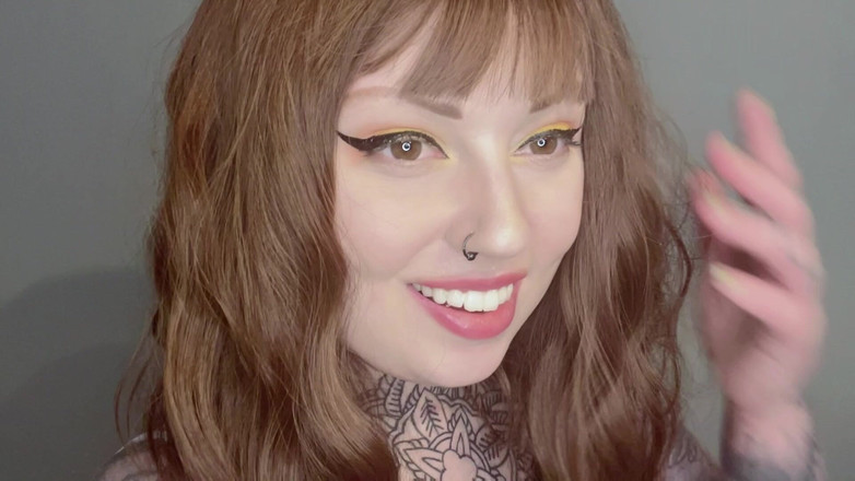 Miss Valentina: Swirlie Slave Task