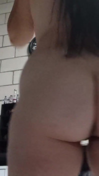 Big Butt Girl Farting Naked