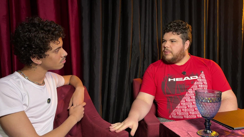 Dirty tricks gays: Profanus menemu bual rancangan bual bicara Ari