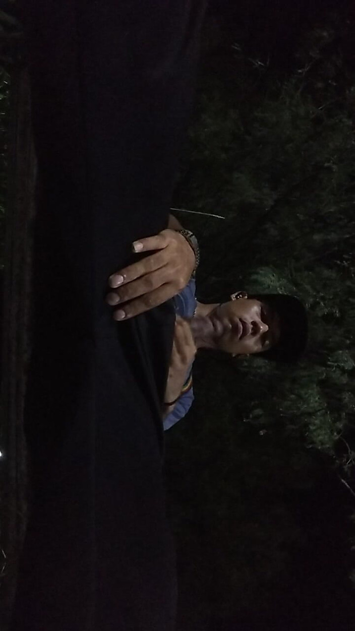 AlexAlejandro13: Marți fericit în aer liber