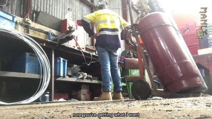 Manlyfoot: Total Submission - k mému obrovi - Od lepicí pásky po šlapání nohou -...