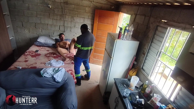 TheBlacKHunterr: Mi vecina trabajadora follando mi culo video 2
