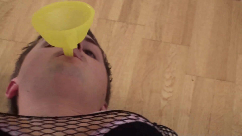Femdom Austria: The bizarre Fetish Lady orders him to swallow all her...