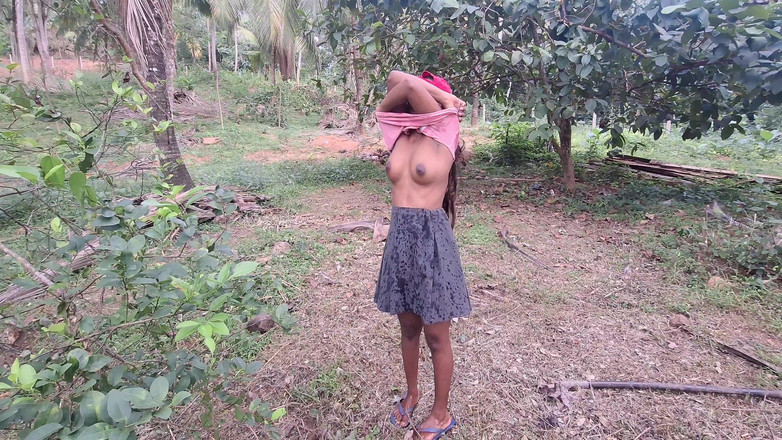 Shashi X: Przyrodni brat i przyrodnia siostra Hardcore ruchają się na zewnątrz...