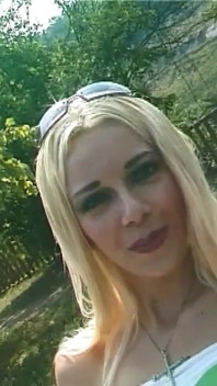 Shameless Blonde Slut Has Solo Sex in the Woods