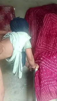 Desi Village Bhabhi's Hot Pussy Fucking