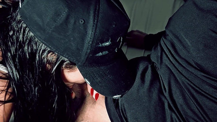 Mike Vayne: Mi ha succhiato fino a quando non sono venuto nella...