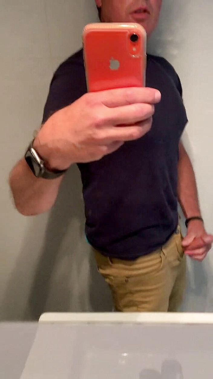 TJenner: La sessione di oggi, mostrando il mio cazzo rosso palpitante