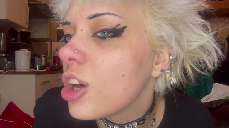 Glitterqueen1999: Fick meine schweinchennase, wichsanleitung, nasenfetisch