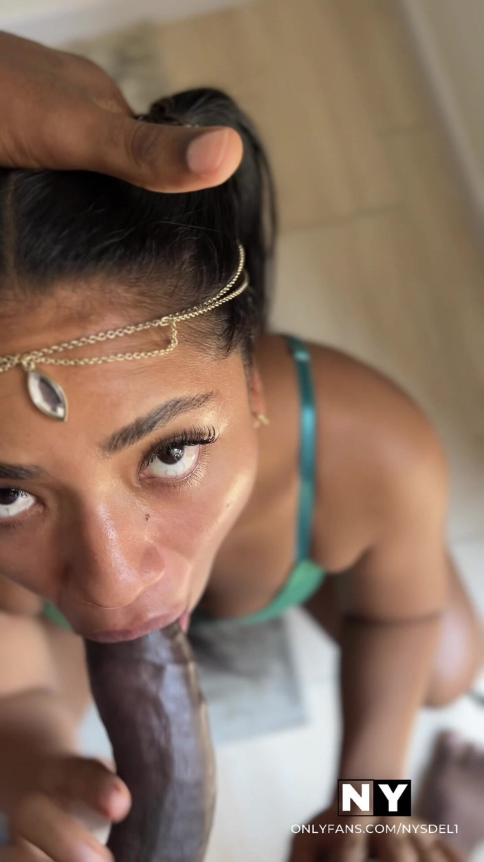 Nysdel: Indian girl gives a nice sloppy blowjob -amateur couple- nysdel