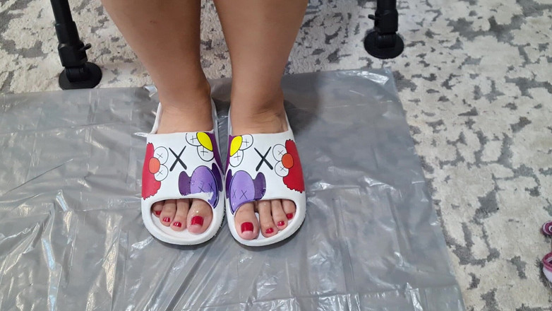 Adele Amber: 脚上流口水