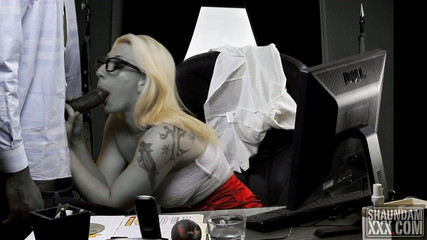 Shaundam: Dammi da mangiare quel cazzo porno