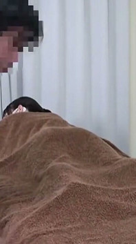Sansürsüz dölleme - minik yüzlü ve mükemmel belli büyüleyici güzellik ekstra yağ talep ediyor - 1