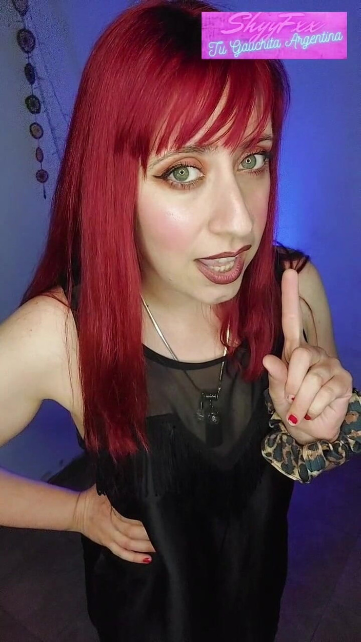 Tu Gauchita Argentina: पूरी निराशा! मुझे पता चलता है कि आप सबसे बुरे समय में एक छोटा लंड हैं! हिलाने के निर्देश Sph अर्जेंटीना