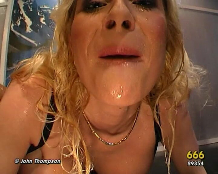 GGG John Thompson Classic Retro: Ggg - pesta seks ratu kencing Koenigin Retro