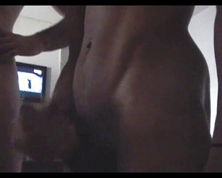 Java Consulting: Peituda mulher tendo gang bang amador quente na cama