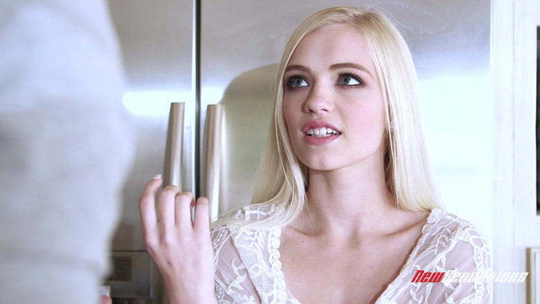FamilyXXX: Alex Grey - min styvsyster har en tight fitta
