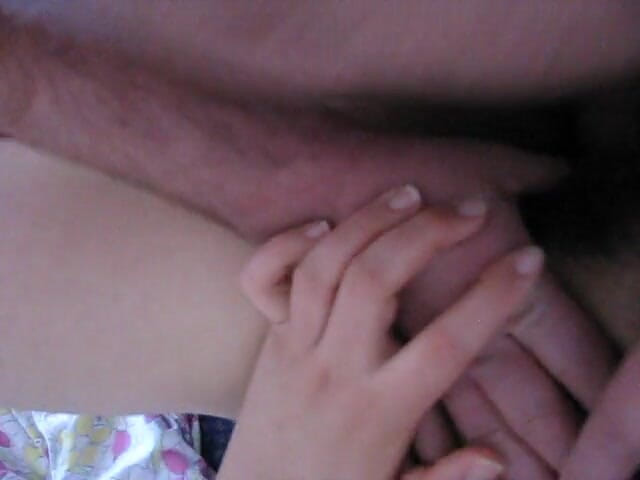 Hairy Homemade Amateur Orgasms: Sono grata che mi ha scopato la figa pelosa, e...