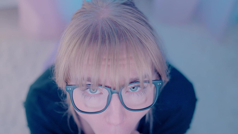 Jolie Lyon: Die beste freundin der stiefschwester ist ein pornostar