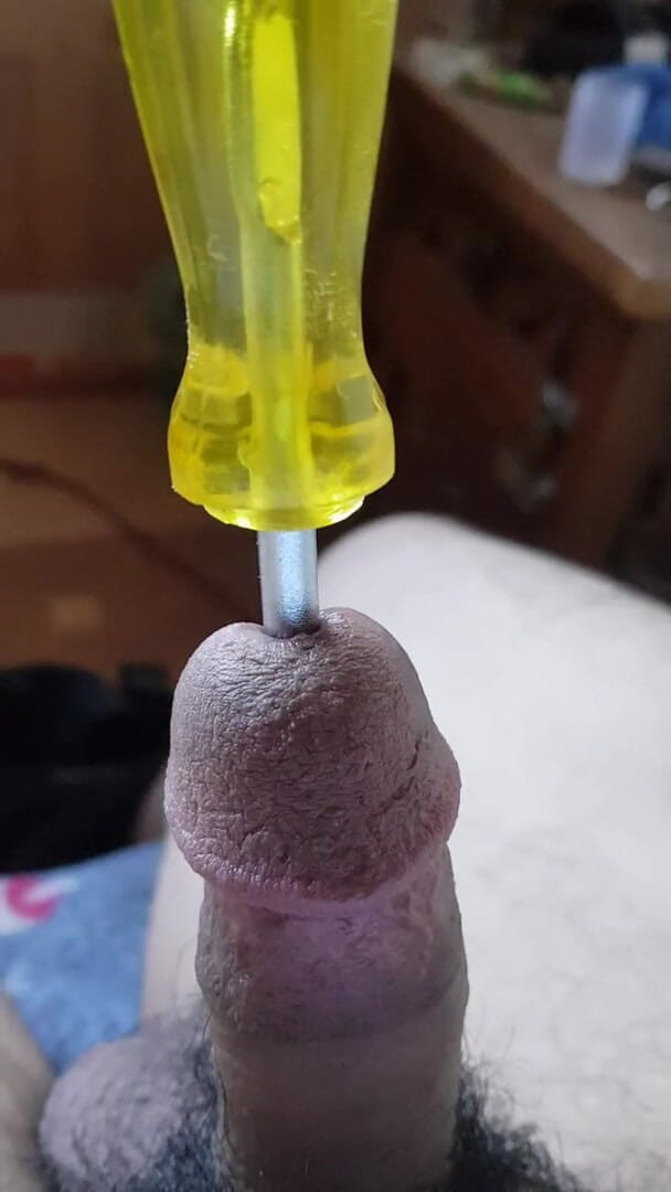 Alejandro Vazquez Flores: Urethral play 2