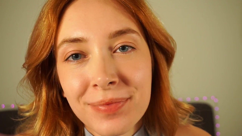 Loly Nebel Studio: Pemujaan fetish wajah dan cewek raksasa