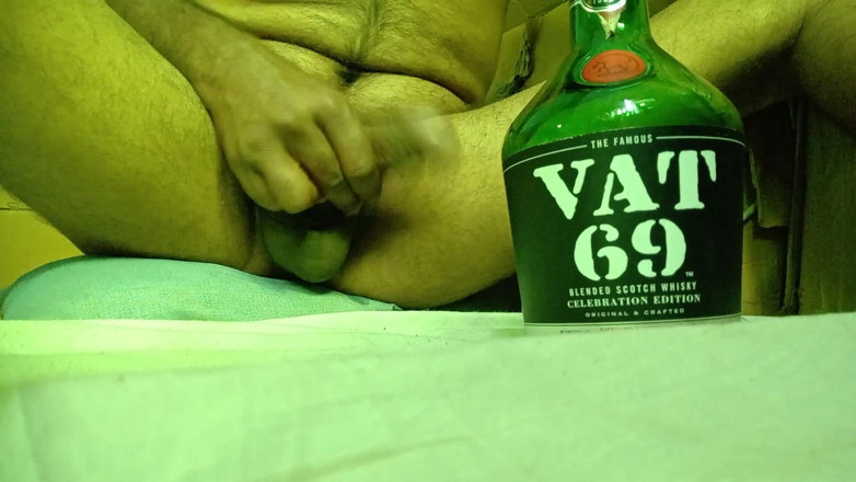 siyasingerporn: Nikdy jste neviděli takového ptáka, toto je tak velký penis,...