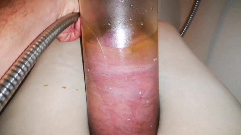 Monster_Meat_: My 3th leg cockzilla wellness shower time