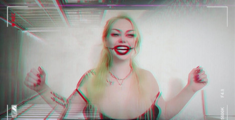 Goddess Misha Goldy: Non vuoi essere un altro strozzatore per me, vuoi di...