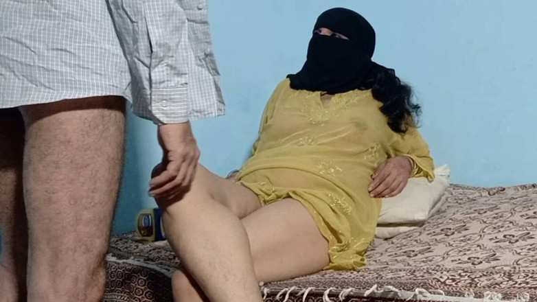 Netu: Desi pakistanische bhabhi ki Gaand chudai im indischen Stil, Dewar...