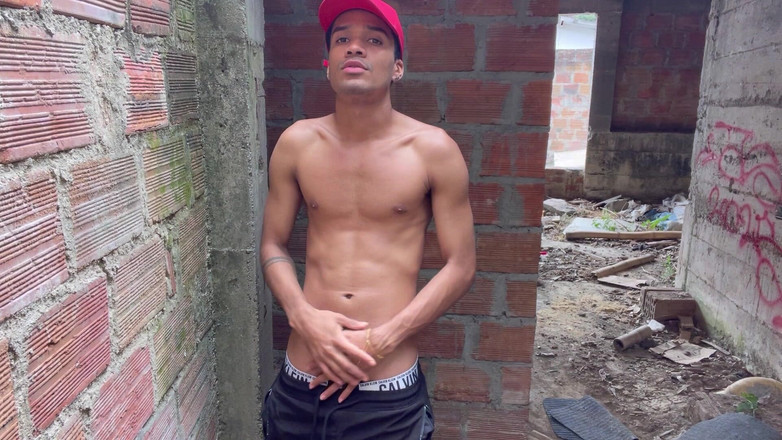 vergar4_daviid: 자위 후 버려진 집에서 자위