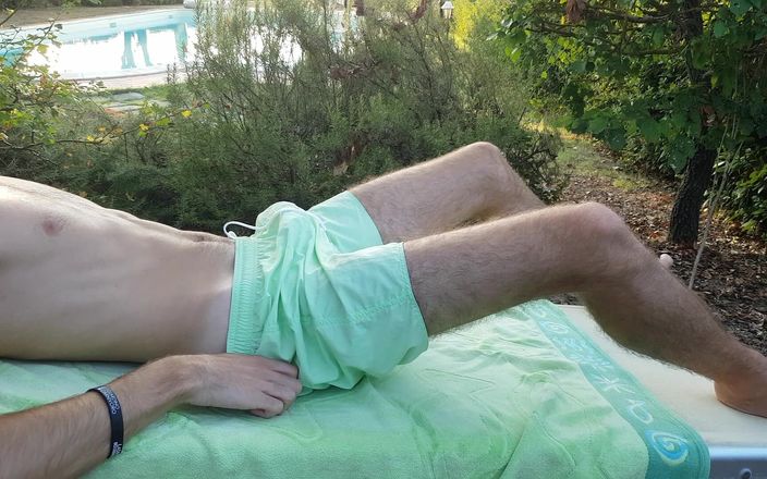 eighteentwink: Pace, liniște și o fântână uriașă de spermă pentru un băiat...