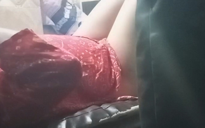 Stepmom baby: Indian Bhabhi having fun on the bed