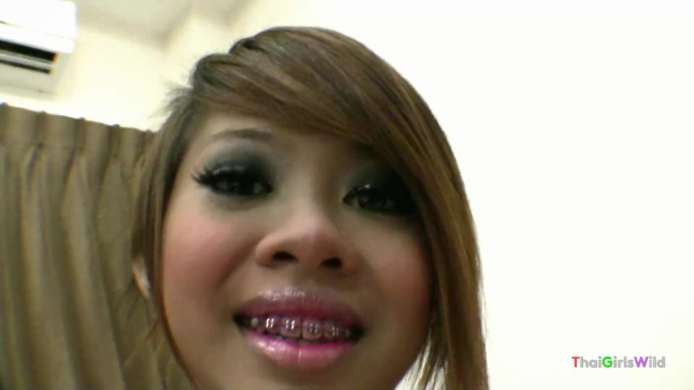 Thai Girls Wild: Adorable Thai teenager gets creampied
