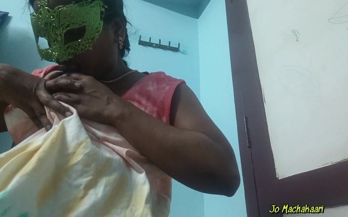 Machakaari: Tamil Lady Masturbating When She Is Alone in Home.