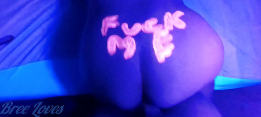 Bree Loves: Pawg s barvou na tělo dostane, co chce