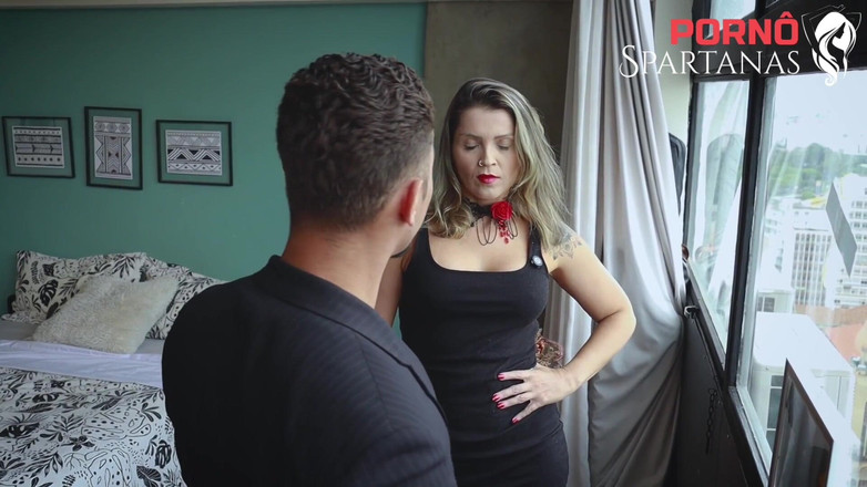 Porno Spartanas: ホットなミルフの精液収集家