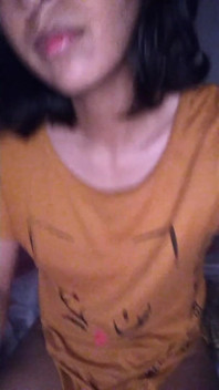 Indian Desi Girl Touch Her Tits and Show Pussy Masturbating
