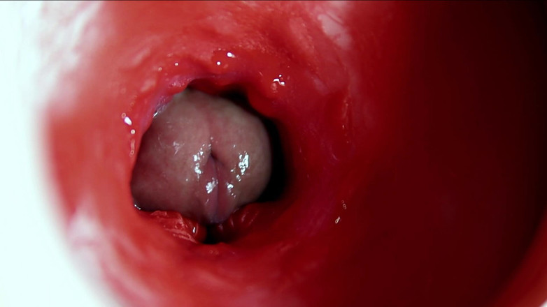 SEXY_GUYBEST: Büyük güzel bir yarak ıslak kaygan bir deliğin içinde bolca akıyor...