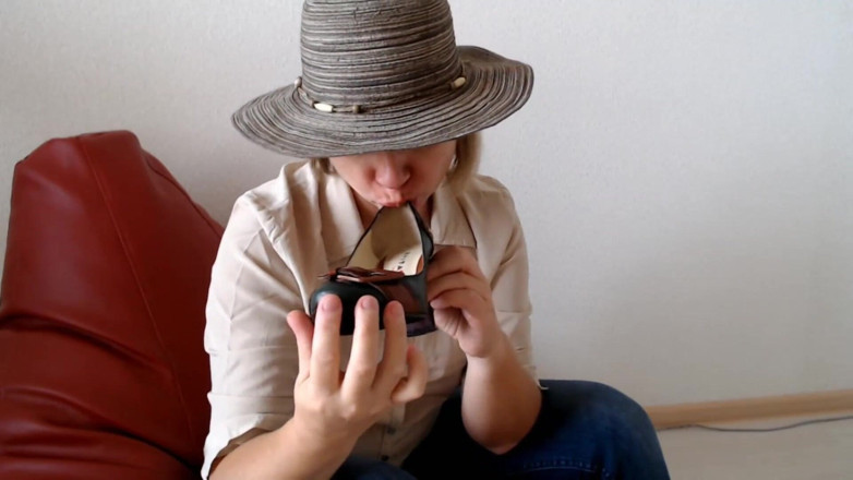 Dream Factory: The worship of leather heels