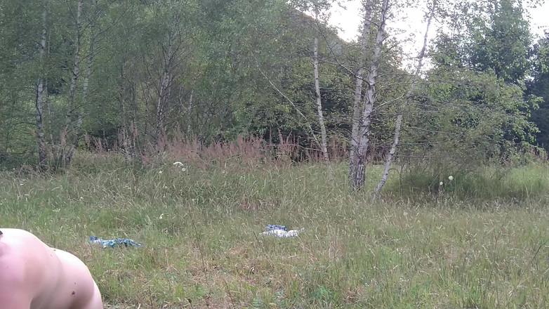 Toilet Mommy: मेरा जन्म उस समय या जगह पर पेशाब को निगलने के लिए हुआ था!