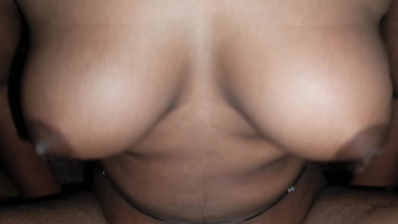 Bithi69gril: Meine geile nachbarin fickt mich, wenn mein freund nicht zu...