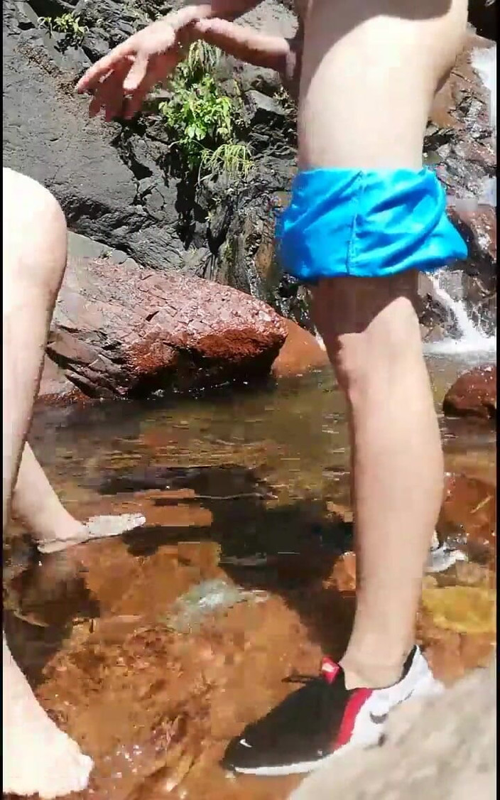 Crisanto999: Černý polibek před spaním