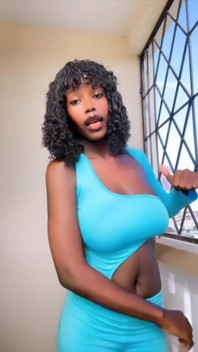 Sexy Natural Kenyan Ebony Babe Short Clip Just for You #01