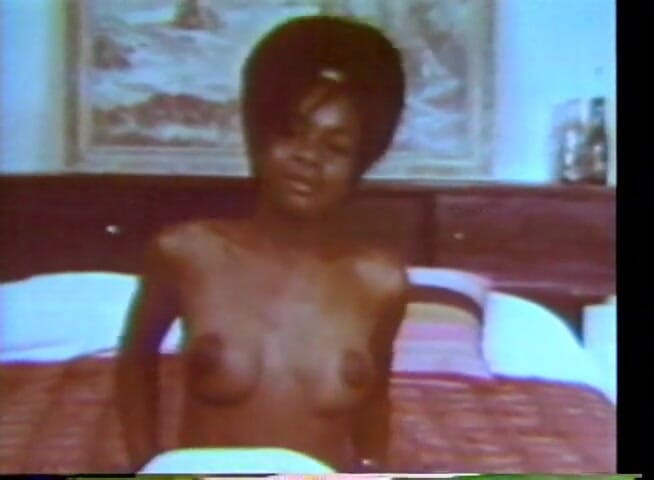 Vintage Usa: Vintage hairy pussy black girl masturbation on the bed