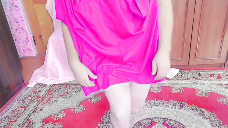 Kitty_Cross: Módní oblíbené: předvádění vašich šatů v šatníku